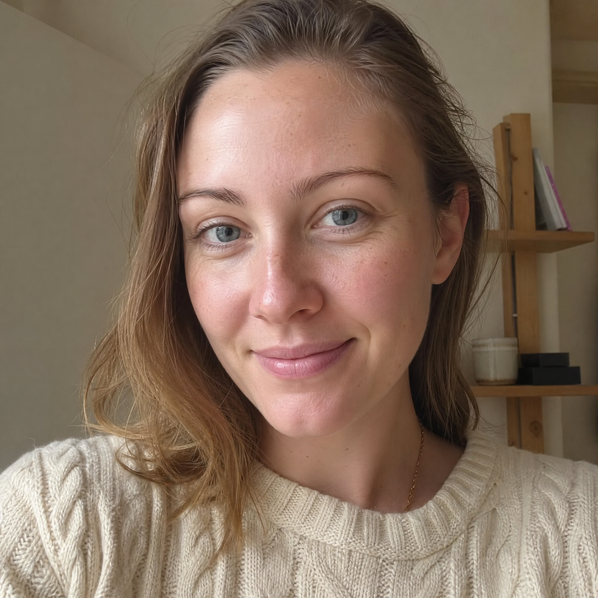 Portrait of a woman in her late twenties
